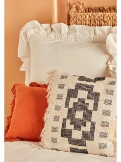 Beste Bewertungen von 🔥 Heimtextilien BELLA MAISON Bettwasche Brenta In Off-white Günstig Kaufen 🎁 -bella-maison Verkaufsladen bella maison bettwasche brenta in off white 5