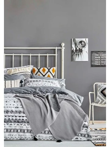 Bester Verkauf ⌛ Heimtextilien BELLA MAISON Bettwäsche-Set (2-tlg.) Glen In Schwarz Günstig Kaufen 💯 1 Bester Verkauf ⌛ Heimtextilien BELLA MAISON Bettwäsche-Set (2-tlg.) Glen In Schwarz Günstig Kaufen 💯