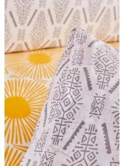 Aktion ❤️ Heimtextilien BELLA MAISON Bettwäscheset 2teilig Sunset In Yellow Günstig Kaufen 👍 -bella-maison Verkaufsladen bella maison bettwascheset 2teilig sunset in yellow 8